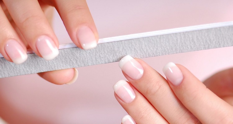 Helpful Nail Care and Nail Strengthening Tips