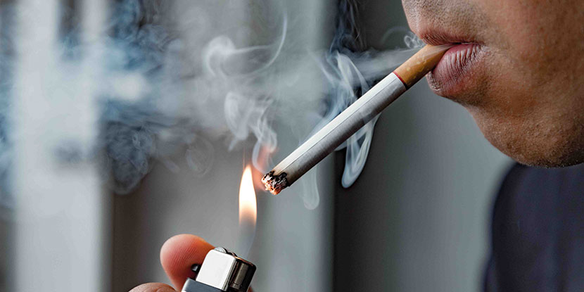 Why Should You Consider Having A Smokeless Ashtray?