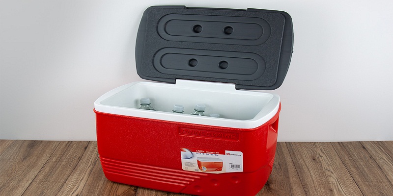Where to Find Great Deals on a Vintage Antique Ice Chest?