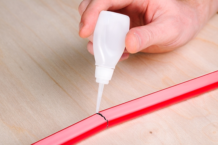 4 Tips to Buy Best Plastic Glue
