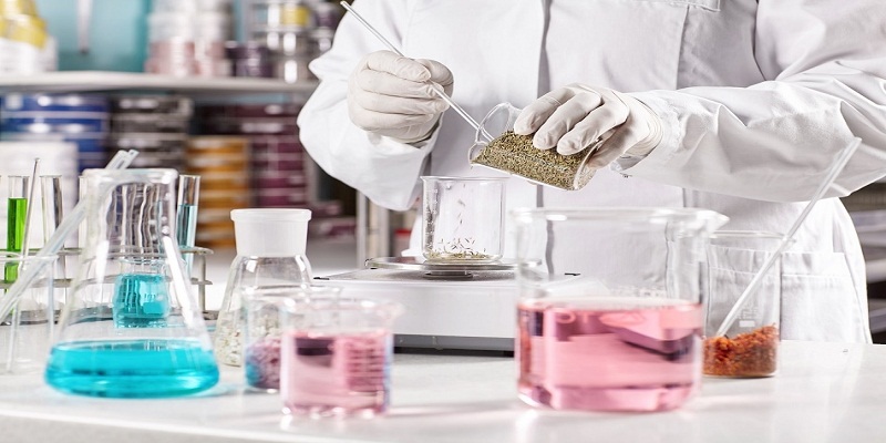 What are the Types of Labs and the Laboratory Equipment?